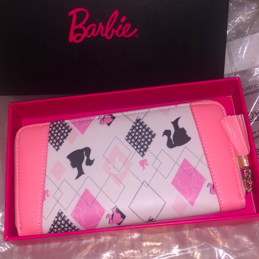 BNIB Barbie Mattel Wallet Pink RARE